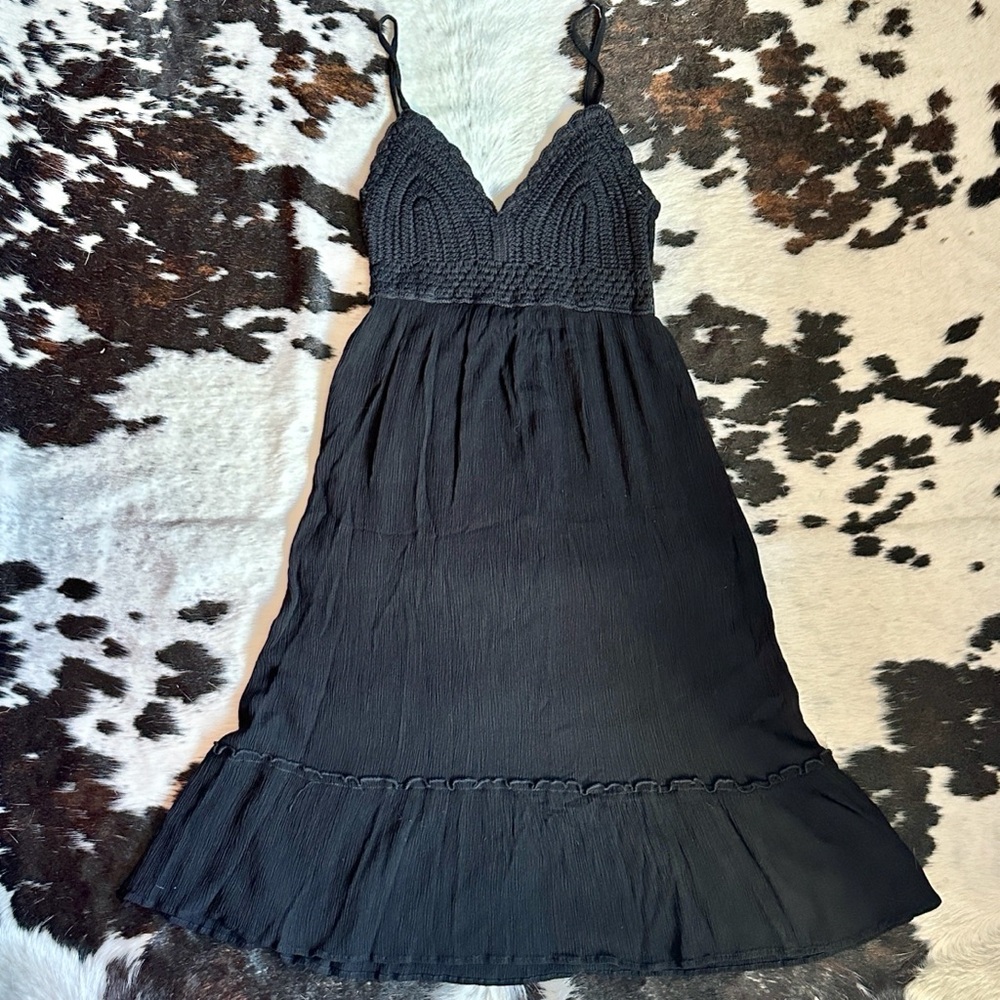 Black Sleeveless Spaghetti Strap Midi Dress with Crochet Bust Size Medium